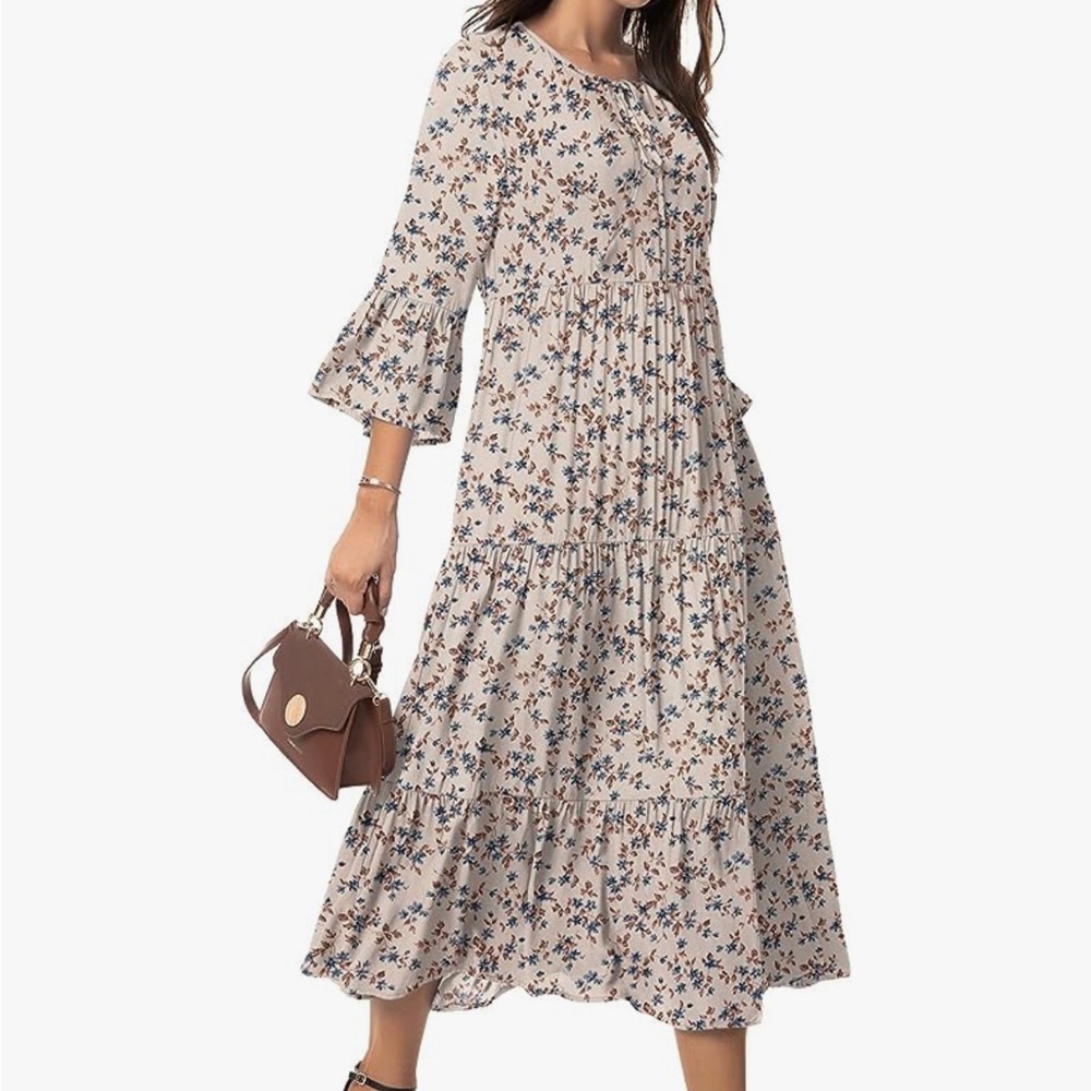Beige 3/4 sleeve dress